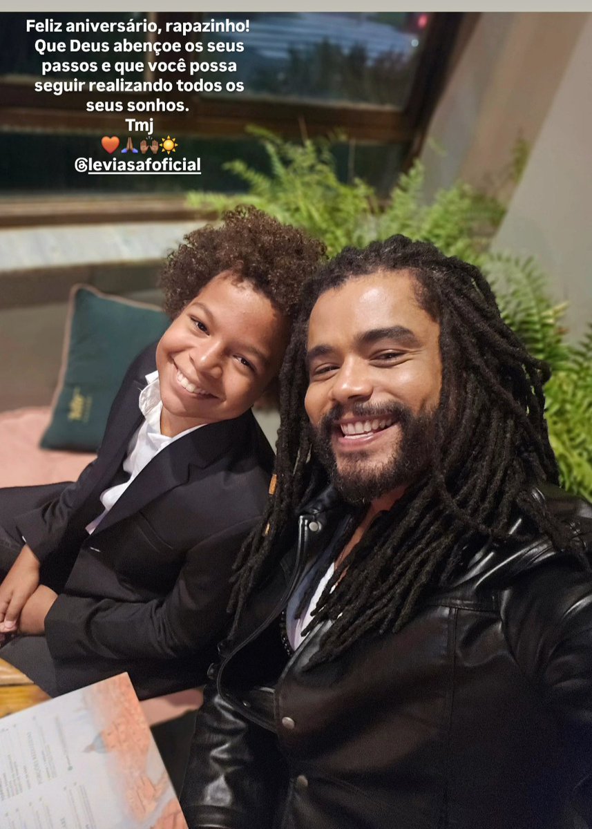 Lindos 
<a href="/eudiogoalmeida/">Diogo Almeida ☀️</a>
