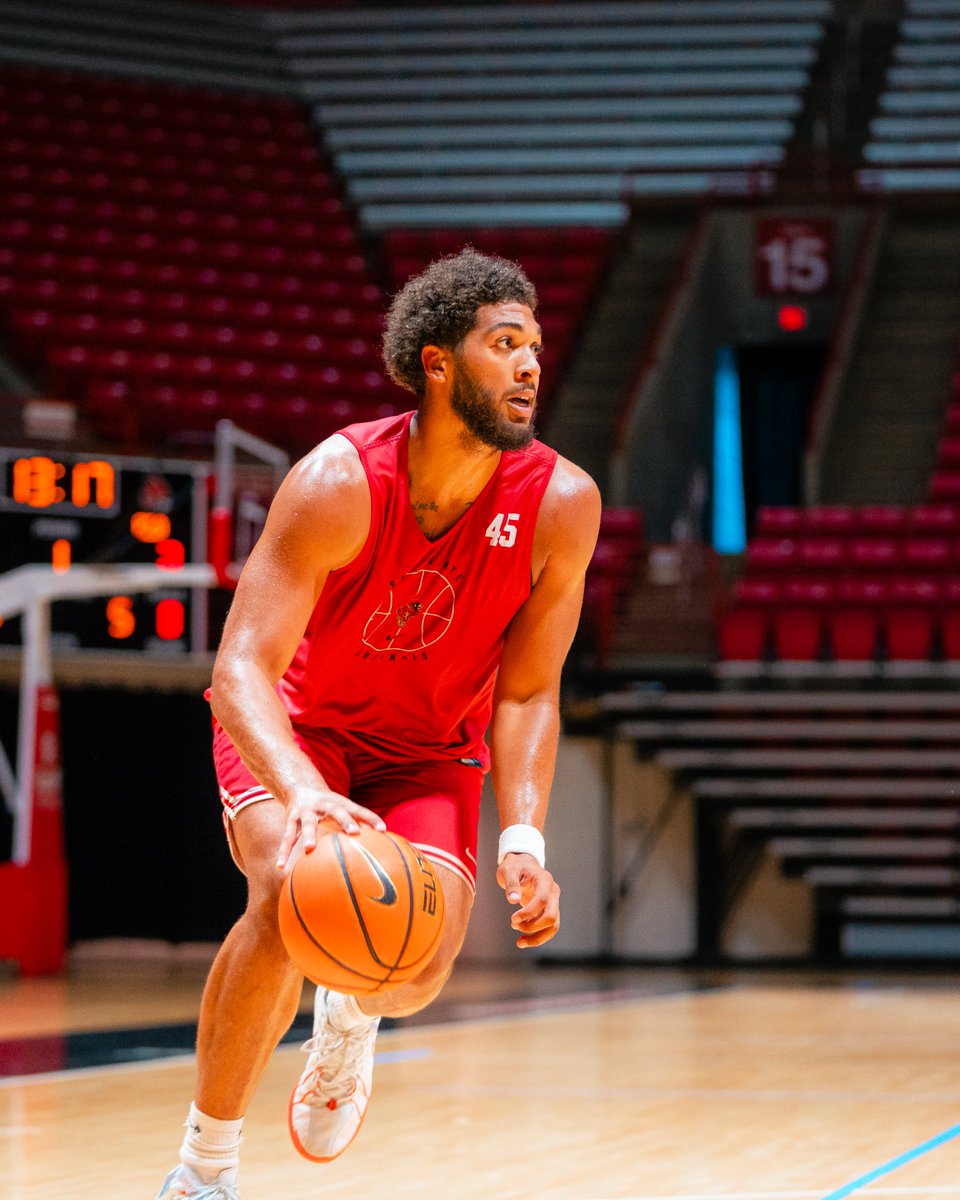 BallStateMBB's tweet image. Summer work 😤