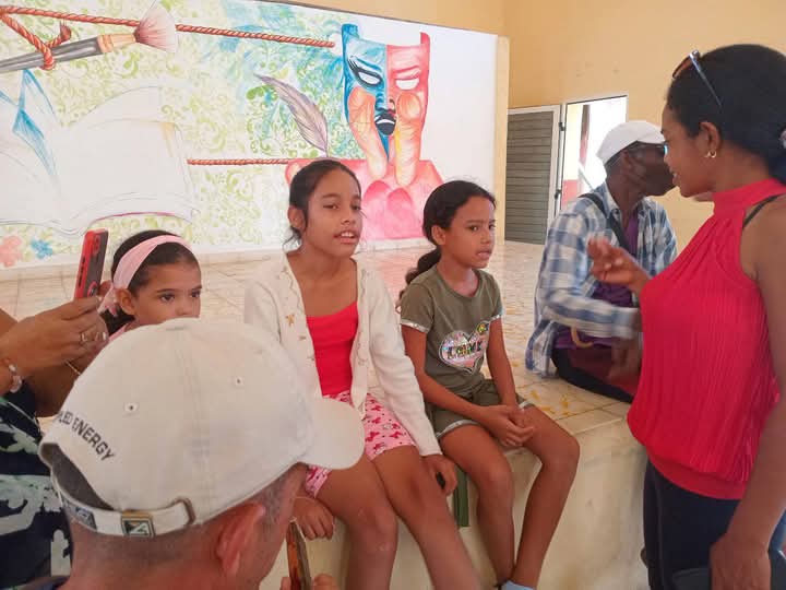 Inicia en #Campechuela, taller de música, todavía estás a tiempo,  no pierdas la oportunidad que te ofrecen los instructores de arte, una buena opción para este #VeranoSiempreJoven.
<a href="/AlpidioAlonsoG/">Alpidio Alonso Grau</a> 
<a href="/InesMChapman/">Inés María Chapman Waugh</a> 
<a href="/yordan_roberto/">Yordan Roberto</a> 
<a href="/BorgesOlivero/">Carlos Borges Oliveros</a>
