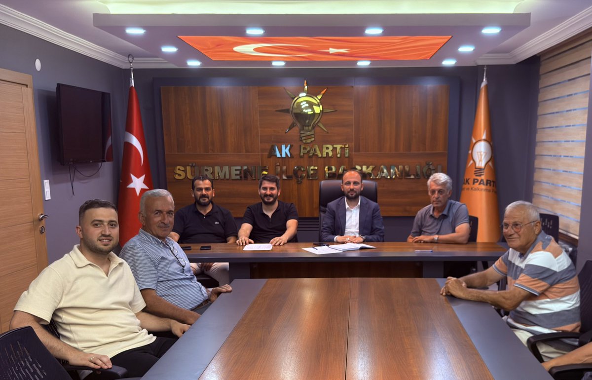 aksurmene's tweet photo. 📍AK Parti Sürmene İlçe Başkanlığı
İlçe Koordinatörümüzün Sıtkı AKTAŞ’ın katılımı ile İlçe Başkanımız Hasan Basri ŞAHİN’in riyasetinde haftalık ilçe yönetim kurulu toplantımızı gerçekleştirdik.

#aksürmene https://t.co/4i7SQrafvq
