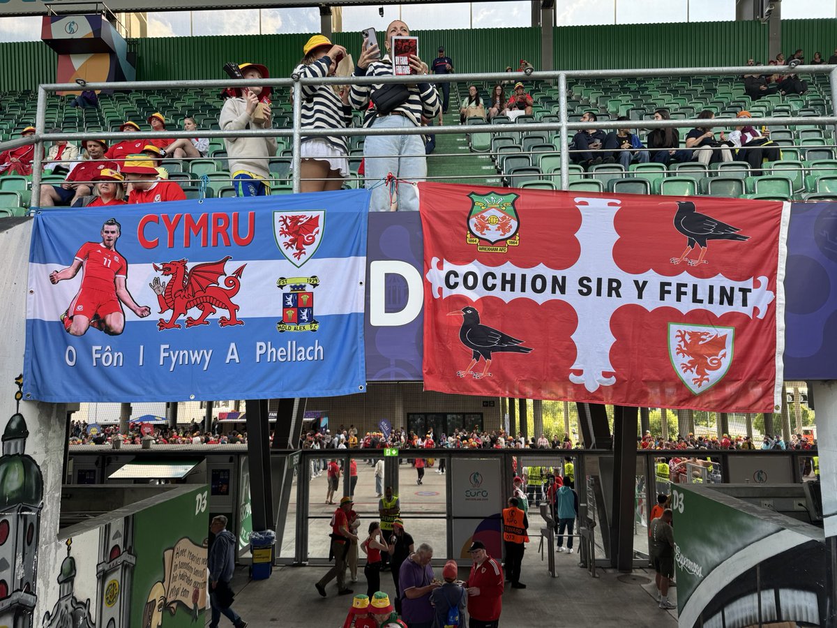 North Wales representing <a href="/fooballcymru/">Football Cymru Community 🏴󠁧󠁢󠁷󠁬󠁳󠁿</a> <a href="/Cymru/">Wales 🏴󠁧󠁢󠁷󠁬󠁳󠁿</a>