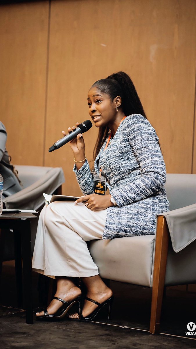 C'était un honneur de partager ma vision pour l'avenir de la RDC, en mettant l'accent sur trois piliers que je considère essentiels pour bâtir une conscience collective et une puissance nouvelle pour notre nation : la Culture, l’Éducation et la Conscience Citoyenne.