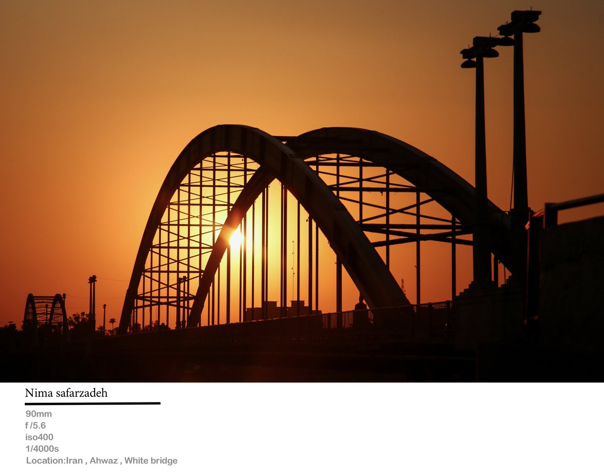 Nima_sfz83's tweet photo. اهواز،
پل سفید،
خورشید؛
طلایی تر از همیشه…🌅🌇 https://t.co/6QkPwMpQLl