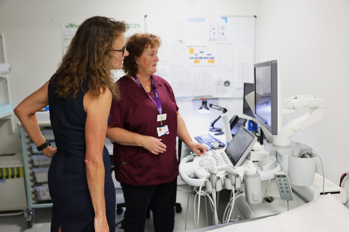 We were delighted to welcome Dawn Hodgkins, Director of Regulation at the Independent Healthcare Providers Network (IHPN), to tour our hospital yesterday. Dawn visited several departments and met colleagues who showcased some of our latest innovations.
