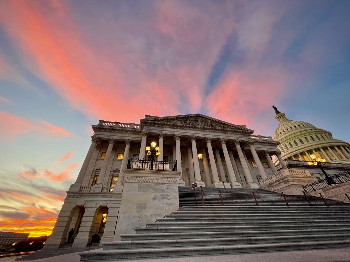 KyleAlexStewart's tweet image. Excited to share that I've been promoted to Producer & Off-Air Reporter with @NBCNews, managing coverage of the House of Representatives.
I still stare up in awe at the dome every day and recognize what a privilege it is to do this for a living.