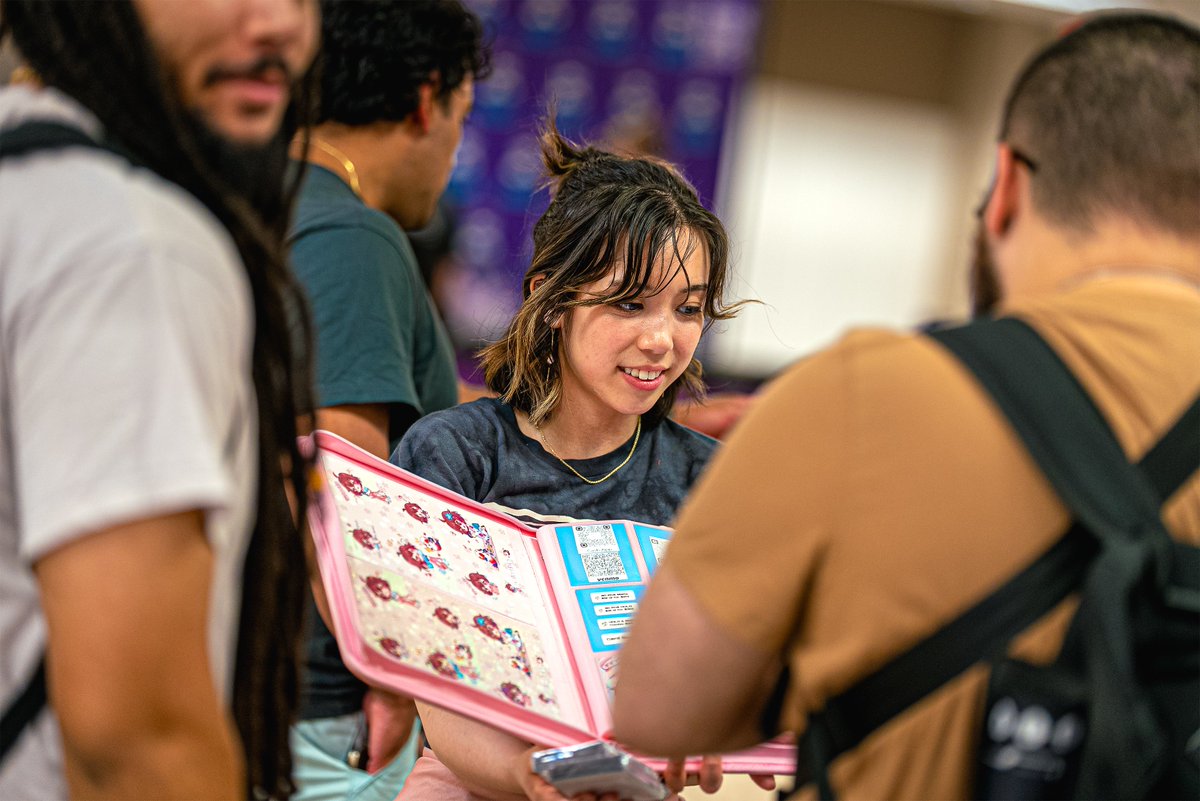 Mystic_Angel24's tweet image. Better late than never!
My album from the @VersusGamesOVDO #OnePieceTCG Regionals is up.
angelcevallos.smugmug.com/Conventions/Ve…