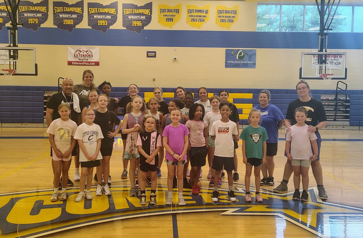Coventry H.S. Athletics (@chcomets) on Twitter photo Former player at Malvern, Ashland University standout, Professional International basketball player Sara Loomis stopped by Coventry today to speak to our campers about the importance of hard work! Her message was exactly what we needed. Coach Hooten thanks her for coming. Former player at Malvern, Ashland University standout, Professional International basketball player Sara Loomis stopped by Coventry today to speak to our campers about the importance of hard work! Her message was exactly what we needed. Coach Hooten thanks her for coming.