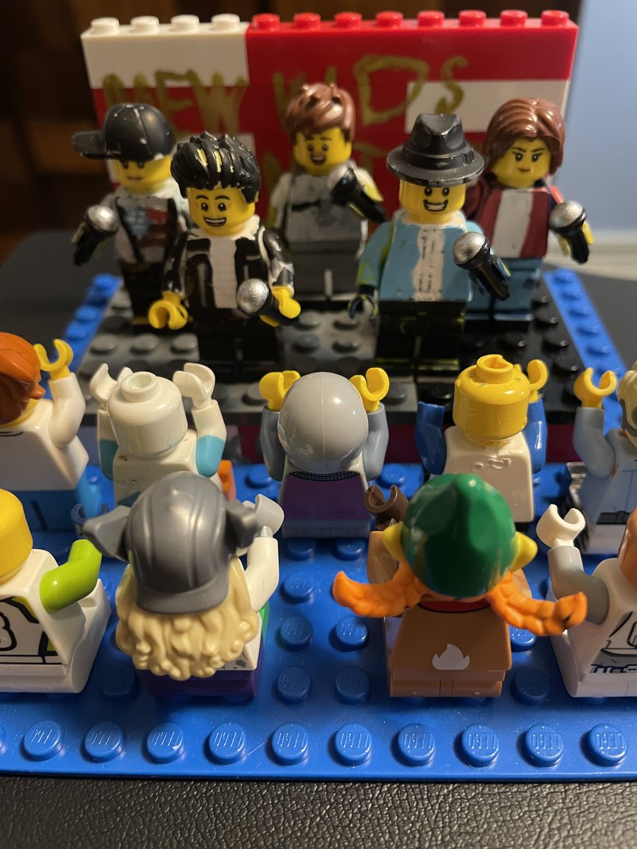 Agobrn's tweet photo. My son customized Lego mini figures to look like the New Kids On The Block Funko Pops! I think he did a pretty good job @NKOTB @DonnieWahlberg @joeymcintyre @dannywood https://t.co/flVKSSkZDJ