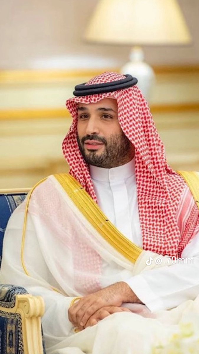 شامخ بمجدك محمّد
 واصل بفكرك وجدِّد
ونهتف باسمك نردّد
 عشت للأوطان 🇸🇦
#محمد_بن_سلمان 
.
.
.
.
.
.
.
.
.
.

#ولي_العهد 
#عام_١٤٤٧
