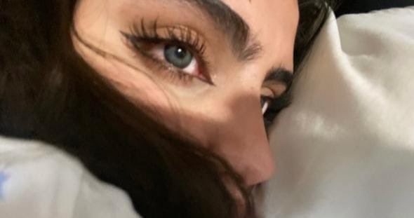 "ليت العمر القادم يكون أكثر أمنا وأكثر رأفة . ليت الحياة تتسع لاحلامنا البسيطة