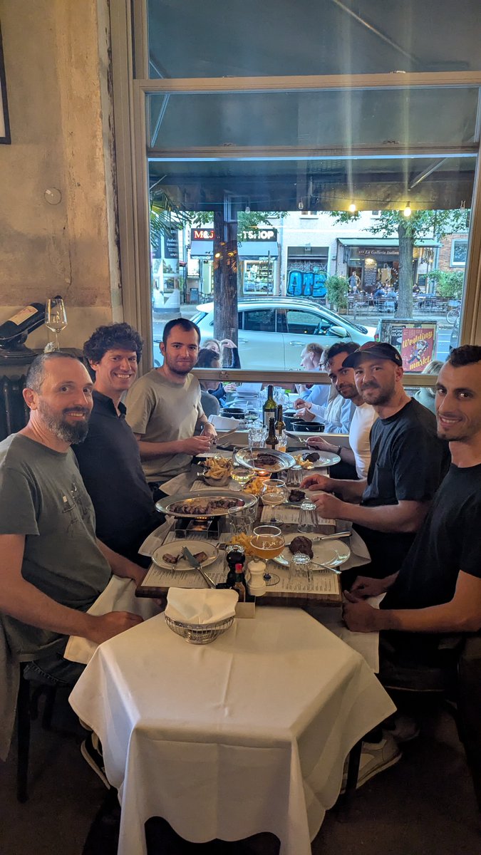 RadkoAlbrecht's tweet image. the @Bitbond team at its best in berlin 🤩🚀