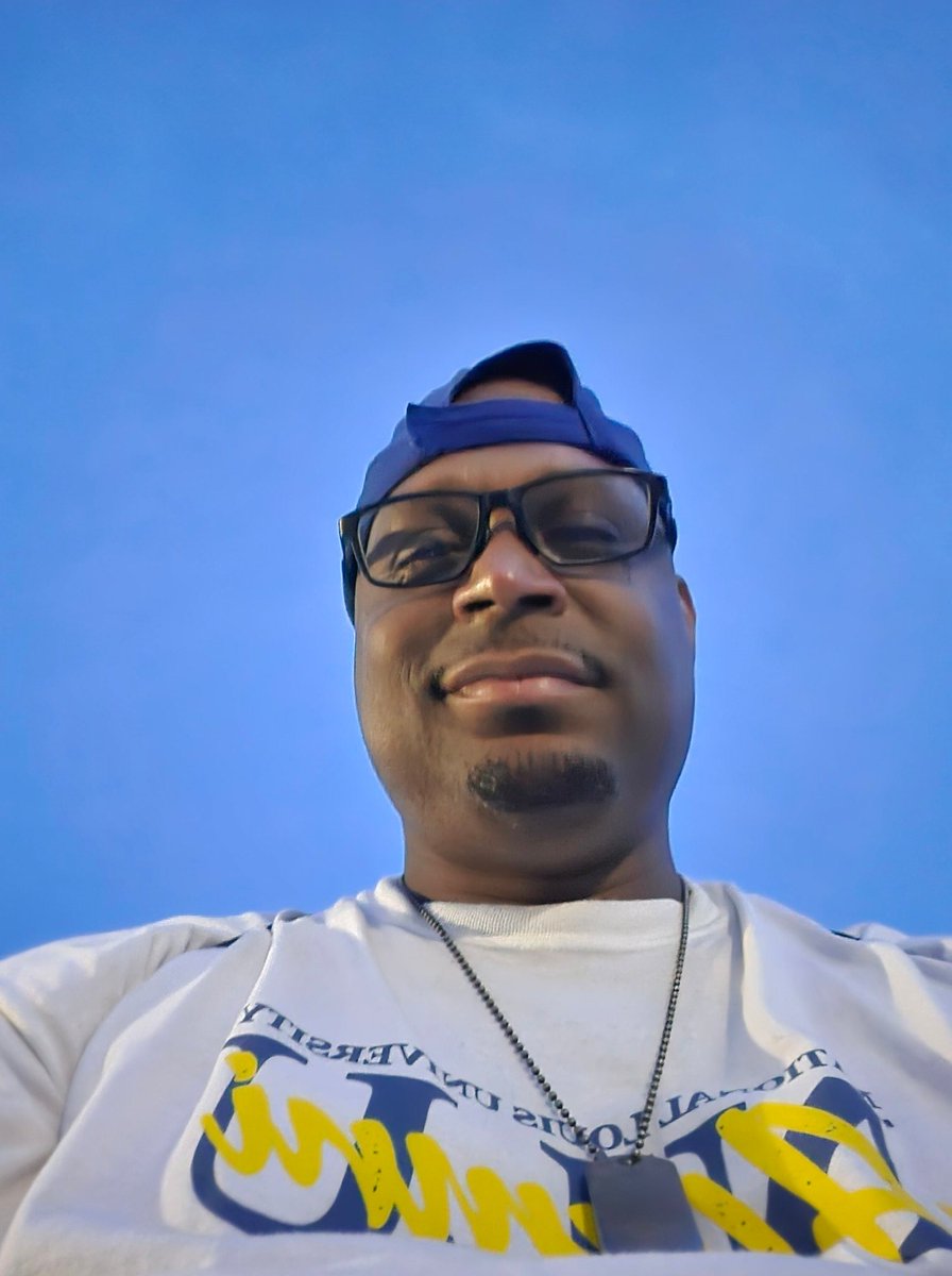 Leon Roberts tweet media