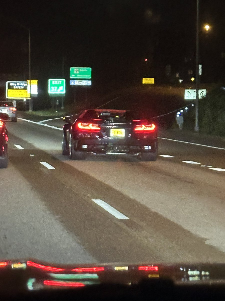 jessicaray0's tweet image. Wait you guys I forgot to post this the other day but I was sitting in July 4th traffic and this C8 had a plate that said “I WON”