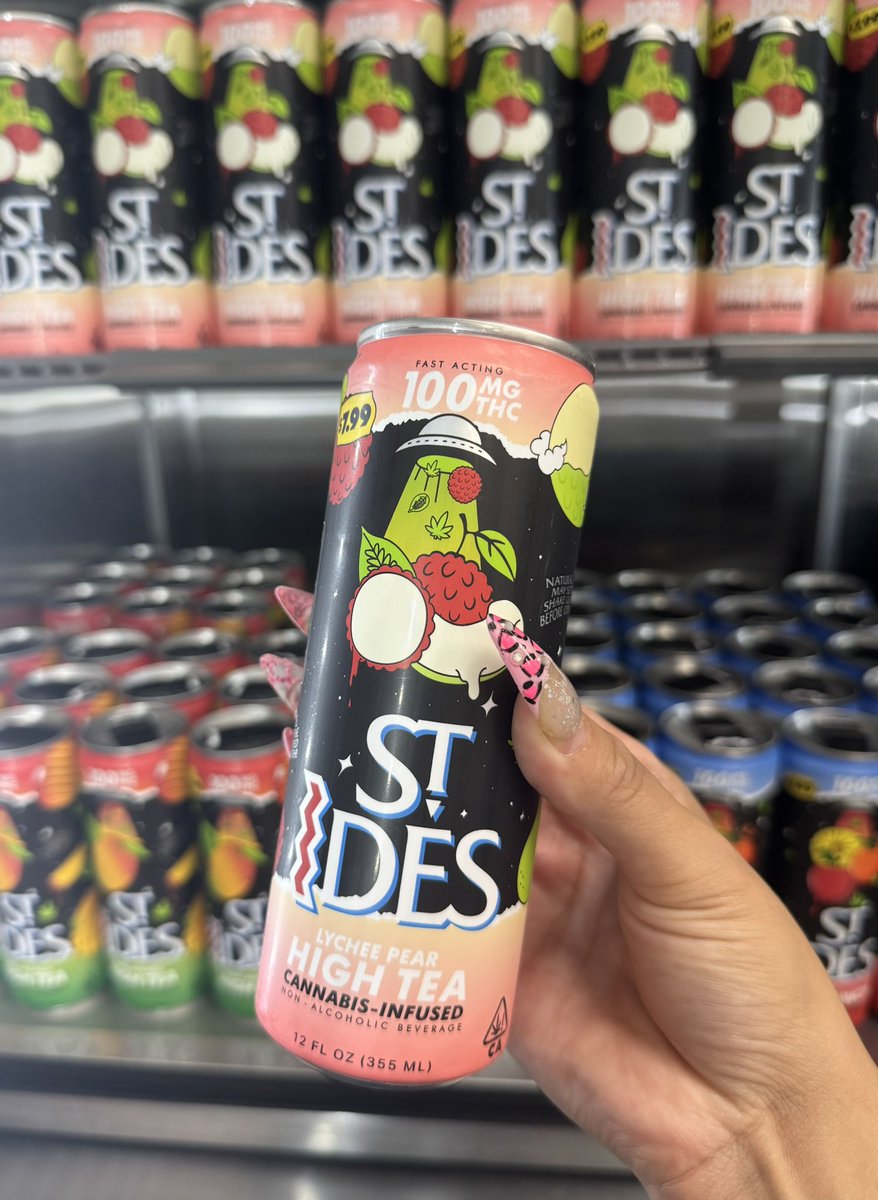 GreenwolfRetail's tweet photo. SIP SLOW, FLOAT FASTER @StIdes LYCHEE PEAR HITS JUST RIGHT! Pear up with lychee for your next high 🤪 #cannabisdrink #staylit #stides https://t.co/vdcKvVLnNN
