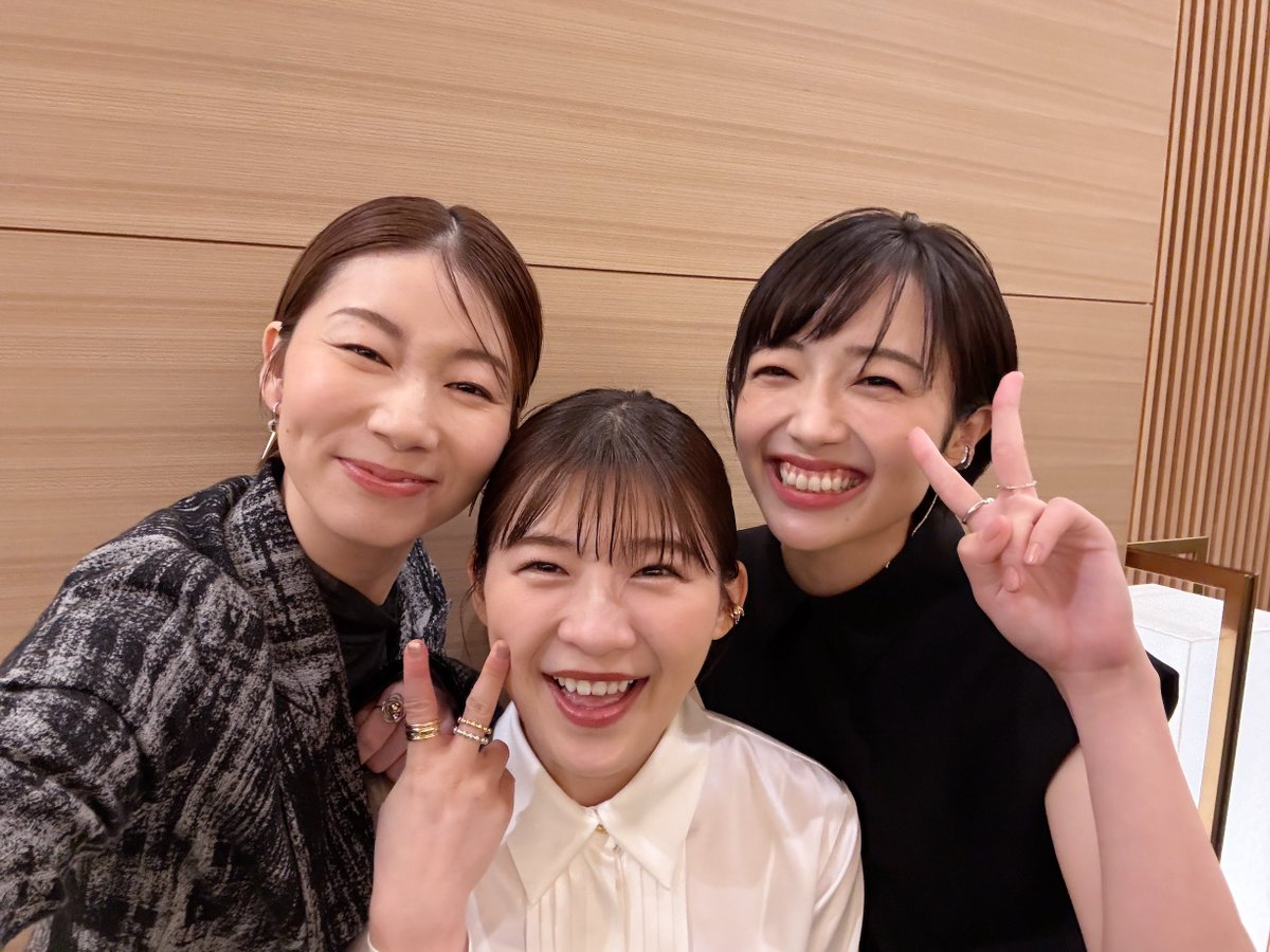 佐津川愛美の豊満な胸が強調される瞬間