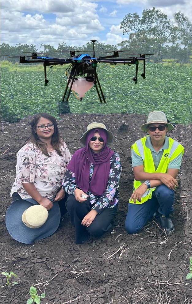 CQU's tweet image. CQUniversity tech experts are supporting farmers to target weeds with an AI-driven and drone-delivered solution – and the innovative world-first approach has been backed by fresh funding from Australia's Economic Accelerator Innovate program. READ MORE: ow.ly/JxZZ50WmVe3