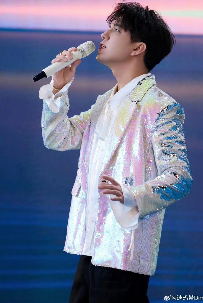 <a href="/nbi37/">nbi37 DQ♩</a> <a href="/dimash_official/">Dimash Qudaibergen</a> SON OF THE GREAT STEPPE
IN LOVE WITH MUSIC
He's not limited to a single style. He masterfully explores different musical genres 🫅🎵🎶
#DimashQudaibergen