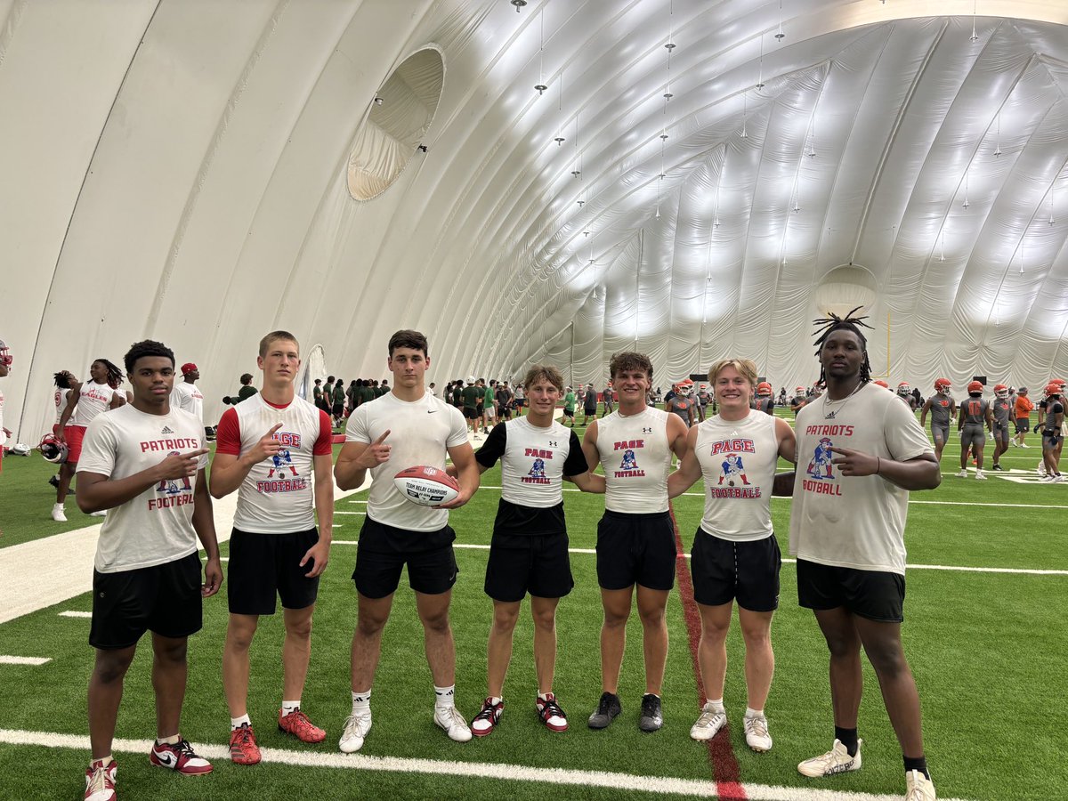 TheDrewRempel's tweet image. Titans Relay Champs π¨ πͺ
@Titans @pagefootball @wcsPHScr @knightwilson0
@Tpalmateer83