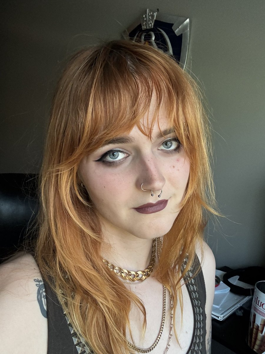 Mommy wants your mothers maiden name, your middle name, and the city you were born in