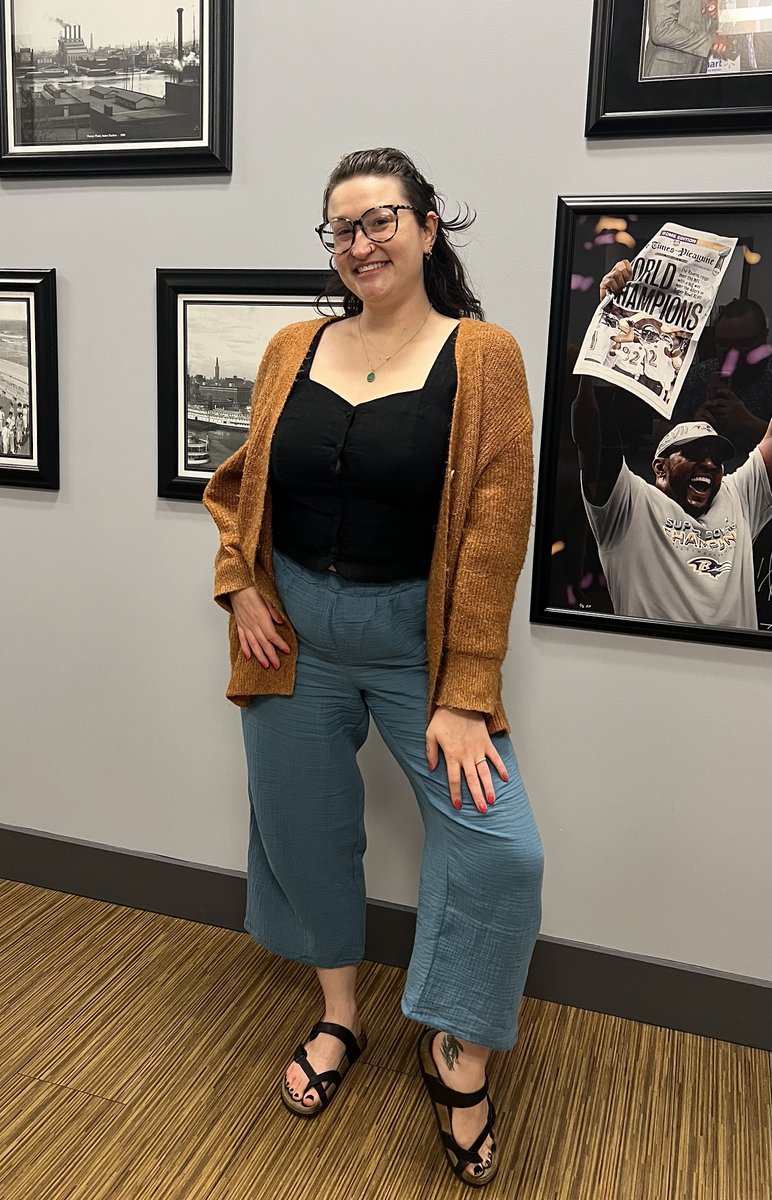 ProstatisFinan1's tweet image. 👗👔 Celebrating #FashionDay at #ProstatisFinancial... with more photos! 💛💚