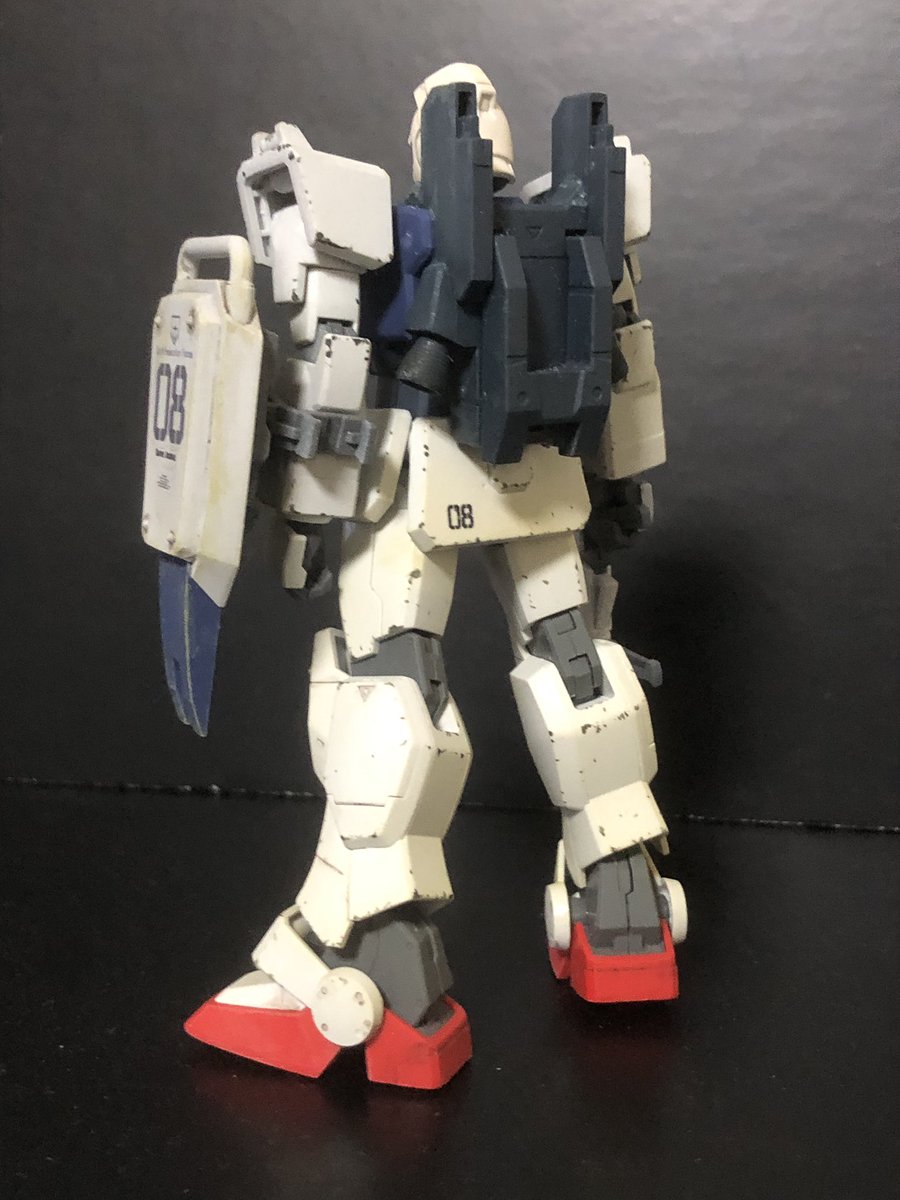 PiyoPiyojedi's tweet image. 合間モデリング。
昨日はジム&陸ガンの日(7月9日)だったので、
陸ガンジム頭を作りました。
頭はキットのブサイクじゃなく
陸ガンセットの頭を使用しています。
#ジムの日 #陸ガンの日 #陸戦ガンダムの日