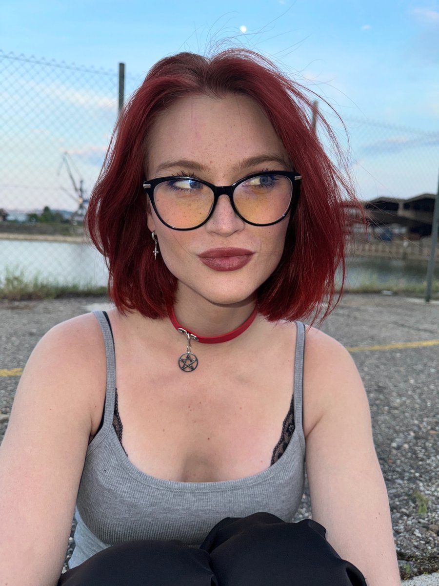 In my prime era

🔽To find out more check the link 🔽
onlyfans.com/action/trial/h…

 #transgender #redhead