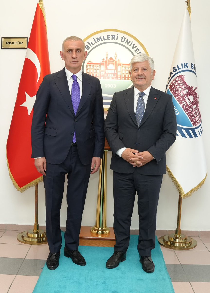 Türkiye Futbol Federasyonu (TFF) Başkanı Sayın İbrahim Hacıosmanoğlu ile Türk sporunun sağlıkla kesişim noktalarını, sporcu sağlığının korunmasına yönelik bilimsel çalışmaları ve sağlık alanındaki akademik iş birliklerini ele aldık. Rahmetli abimi andık, dua ettik.