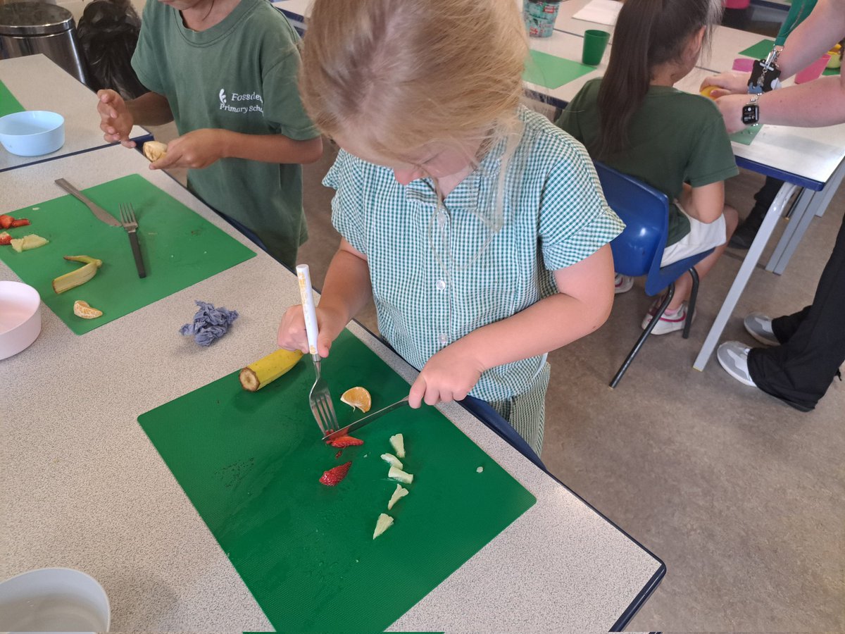 @year1fossdene tweet media