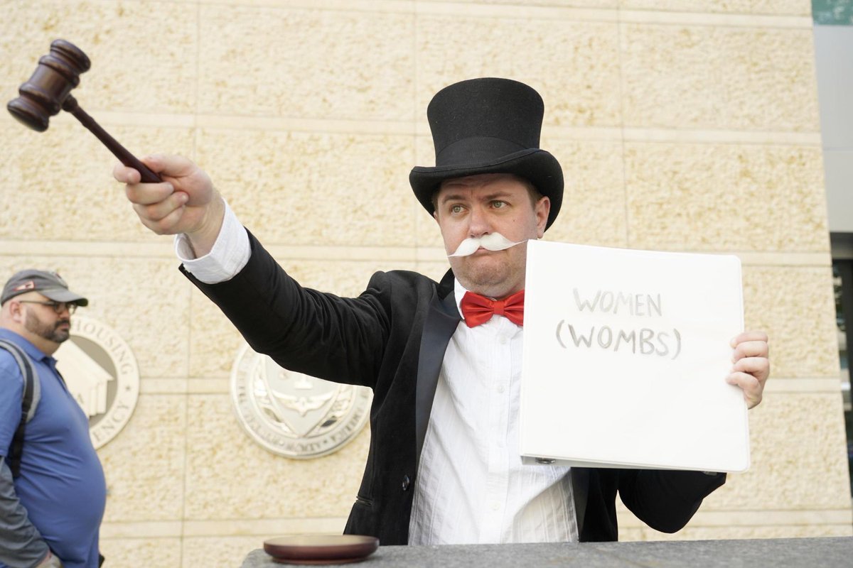 Ian Madrigal - The Monopoly Man tweet media