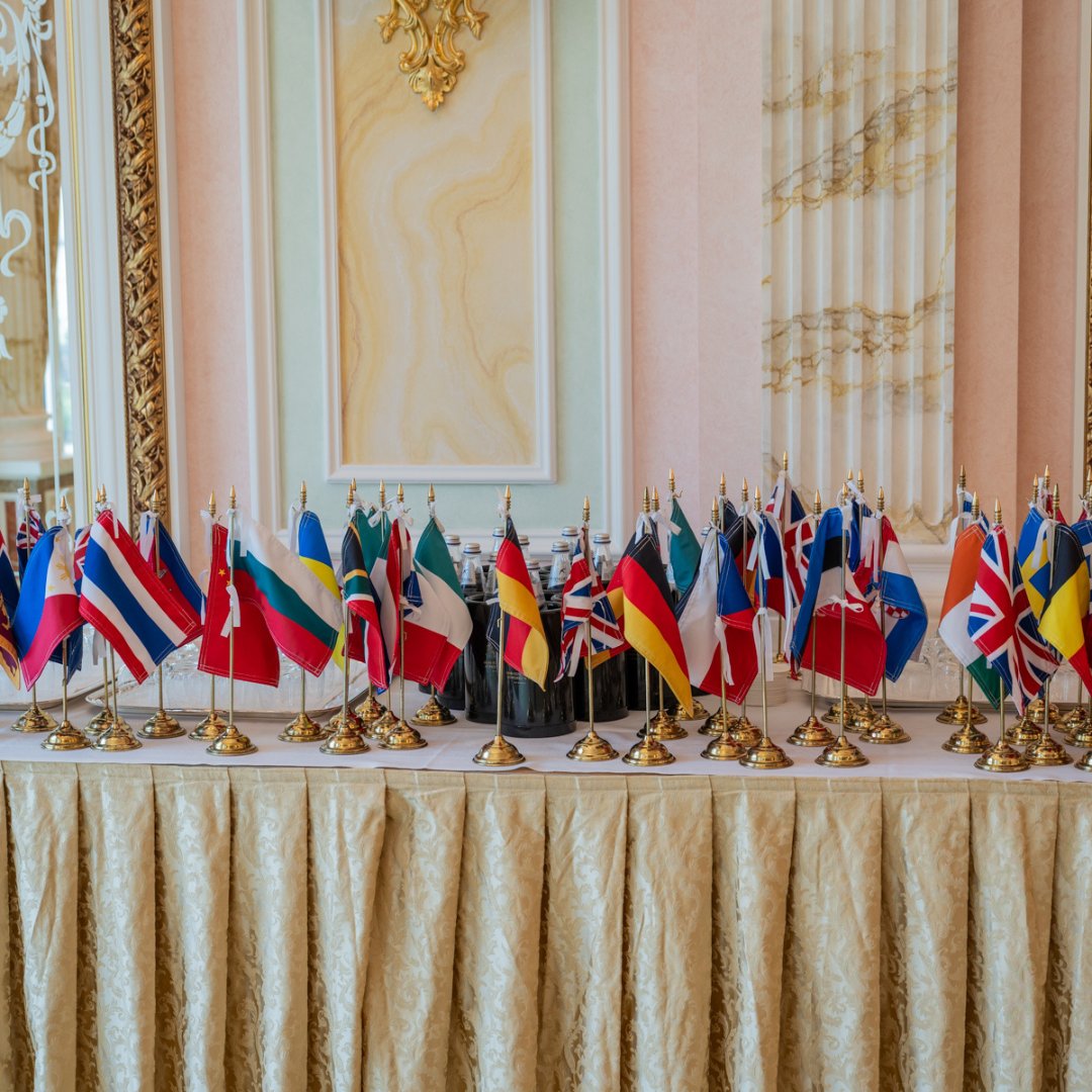 What’s next for PR?
JS Managing Partner Trudy Kremer just returned from the #PROIGlobalSummit, where 74 agencies from 50 countries explored what’s ahead.

Top takeaways:
🧠 AI makes PR more essential
⚡ Agility wins
🤝 RI &gt; IQ

Full recap 👉 bit.ly/3Ih0Hnm