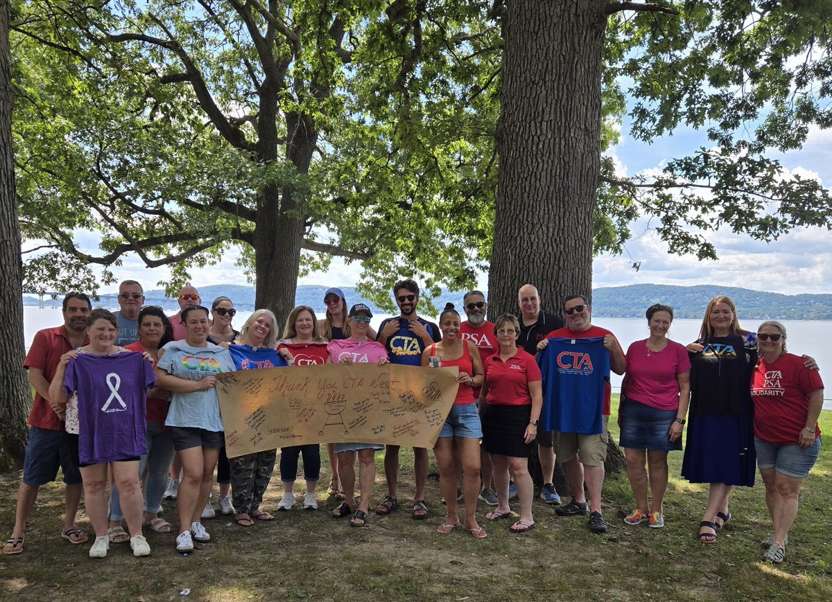 Thank you to @NYSUT and the Clarkstown Teachers Association for sponsoring today’s Tarrytown staff appreciation luncheon! Deeply grateful for our dedicated staff members that work hard in service of our members.