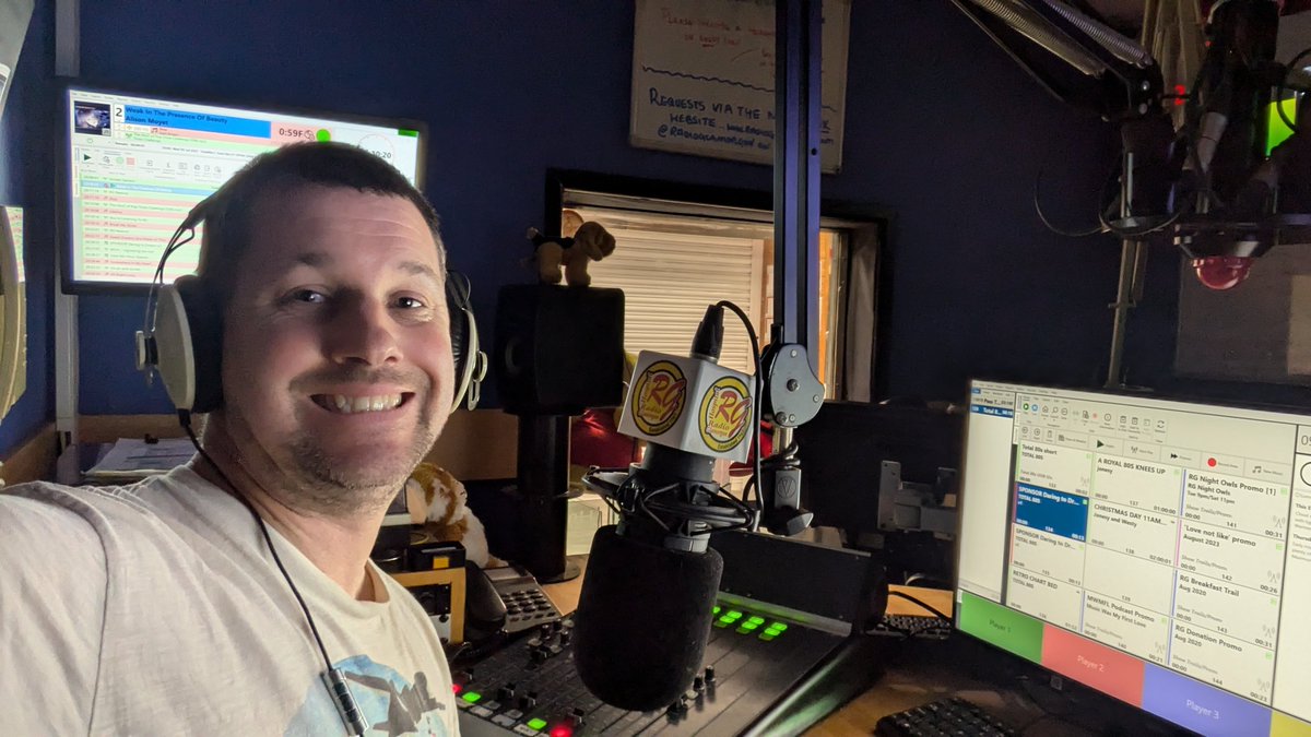 Total 80's the Radio Show with Jonesy (@ilovetotal80s) on Twitter photo In the studio with two hours 80's music only on <a href="/radioglamorgan/">๐ด๓ ง๓ ข๓ ท๓ ฌ๓ ณ๓ ฟ Hospital Radio Glamorgan</a> supported by <a href="/DaringtoDream5/">Daring to Dream</a> with Jonesy #80smusic #80sradio #80sforever In the studio with two hours 80's music only on <a href="/radioglamorgan/">๐ด๓ ง๓ ข๓ ท๓ ฌ๓ ณ๓ ฟ Hospital Radio Glamorgan</a> supported by <a href="/DaringtoDream5/">Daring to Dream</a> with Jonesy #80smusic #80sradio #80sforever