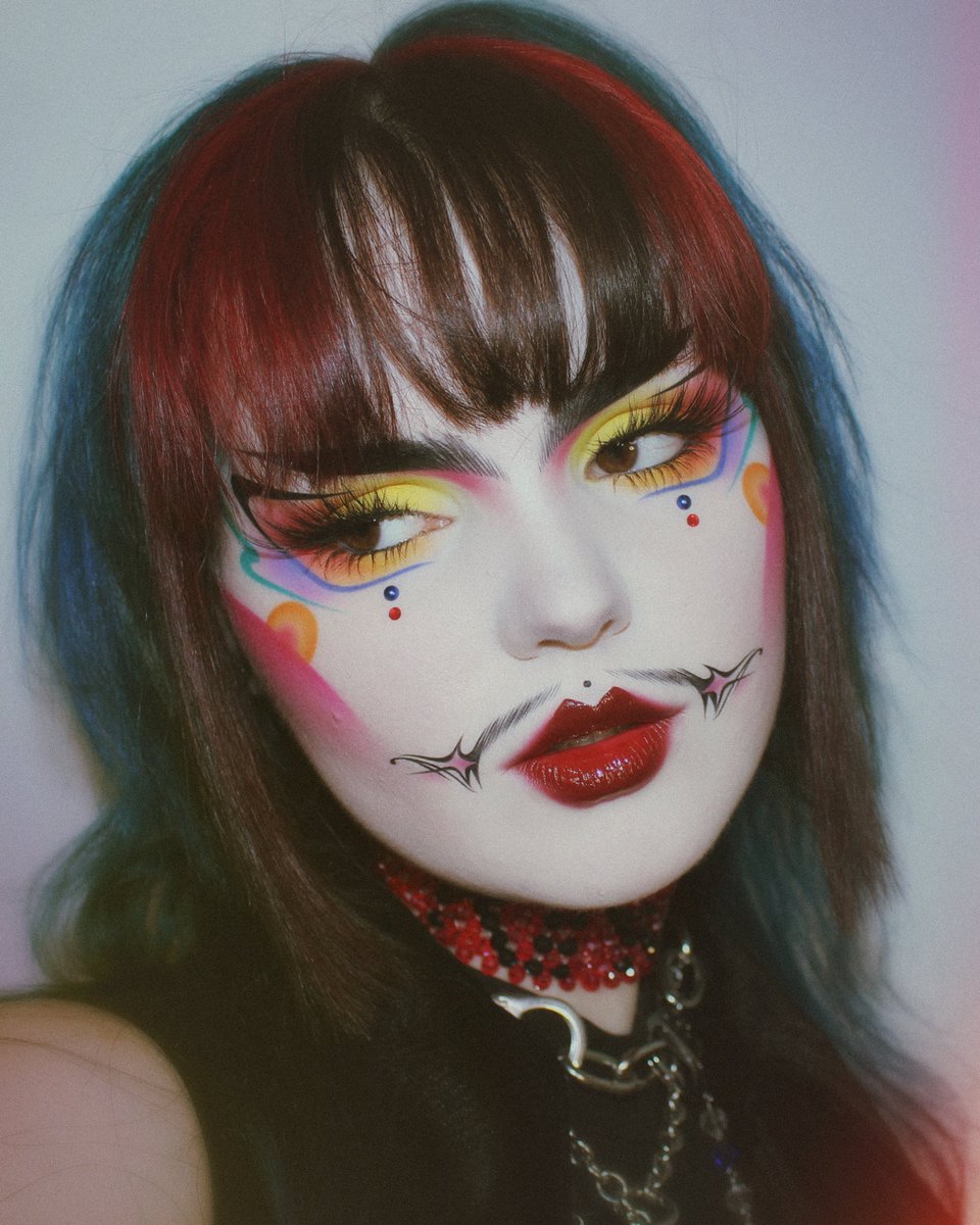 Make me feel⛓️‍💥