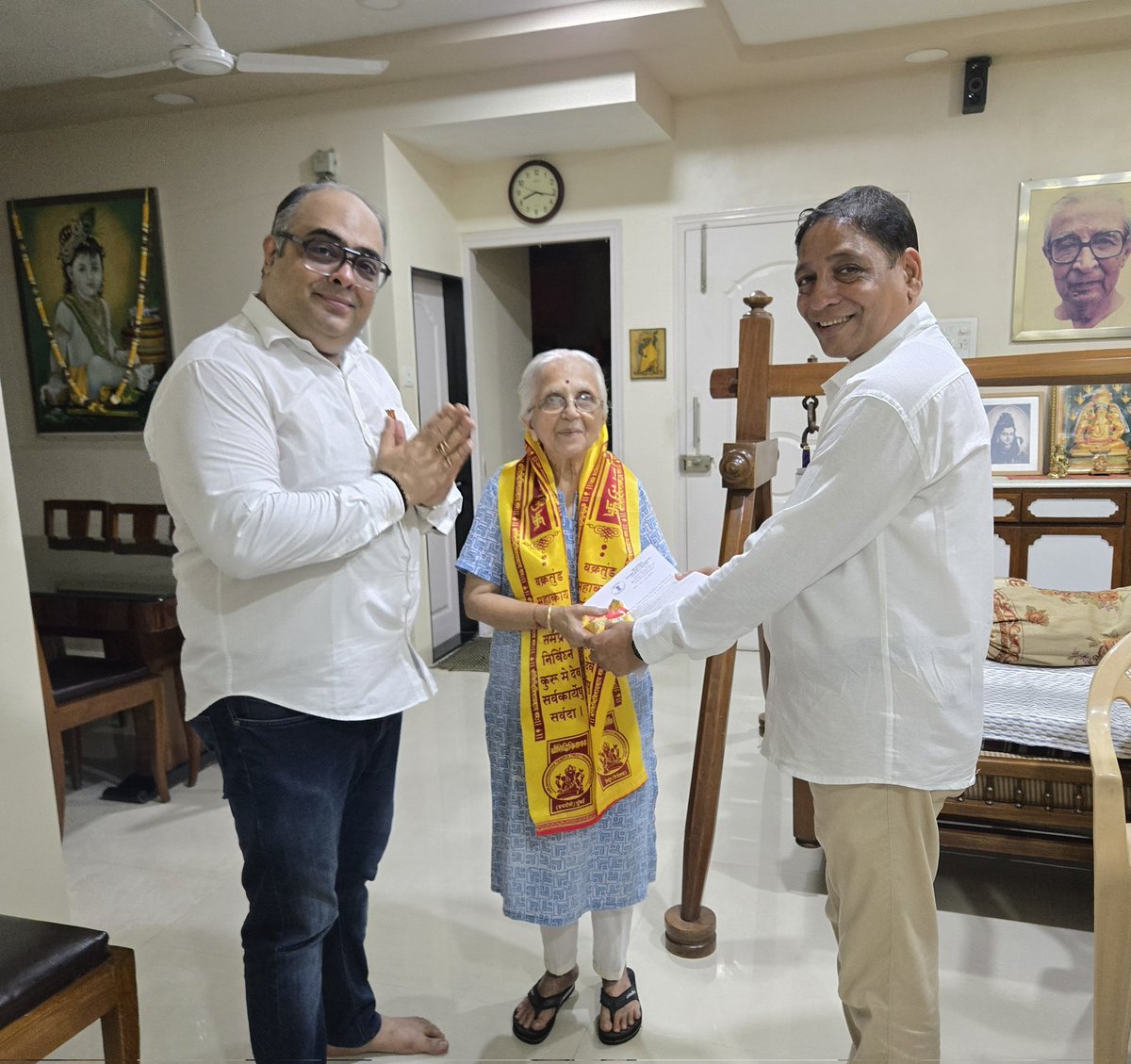 scmurjani's tweet photo. On Behalf Of Our Mentor, Instructor, Leader, MLA, Mumbai BJP President &amp; Cabinet Minister (Govt Of Mah) Adv. @ShelarAshish Ji, We Wish His Constituency "#HappyGuruPurnima" 
@BJP4Mumbai @BJP4India @BJP4Maharashtra https://t.co/bhRUEQJeUi