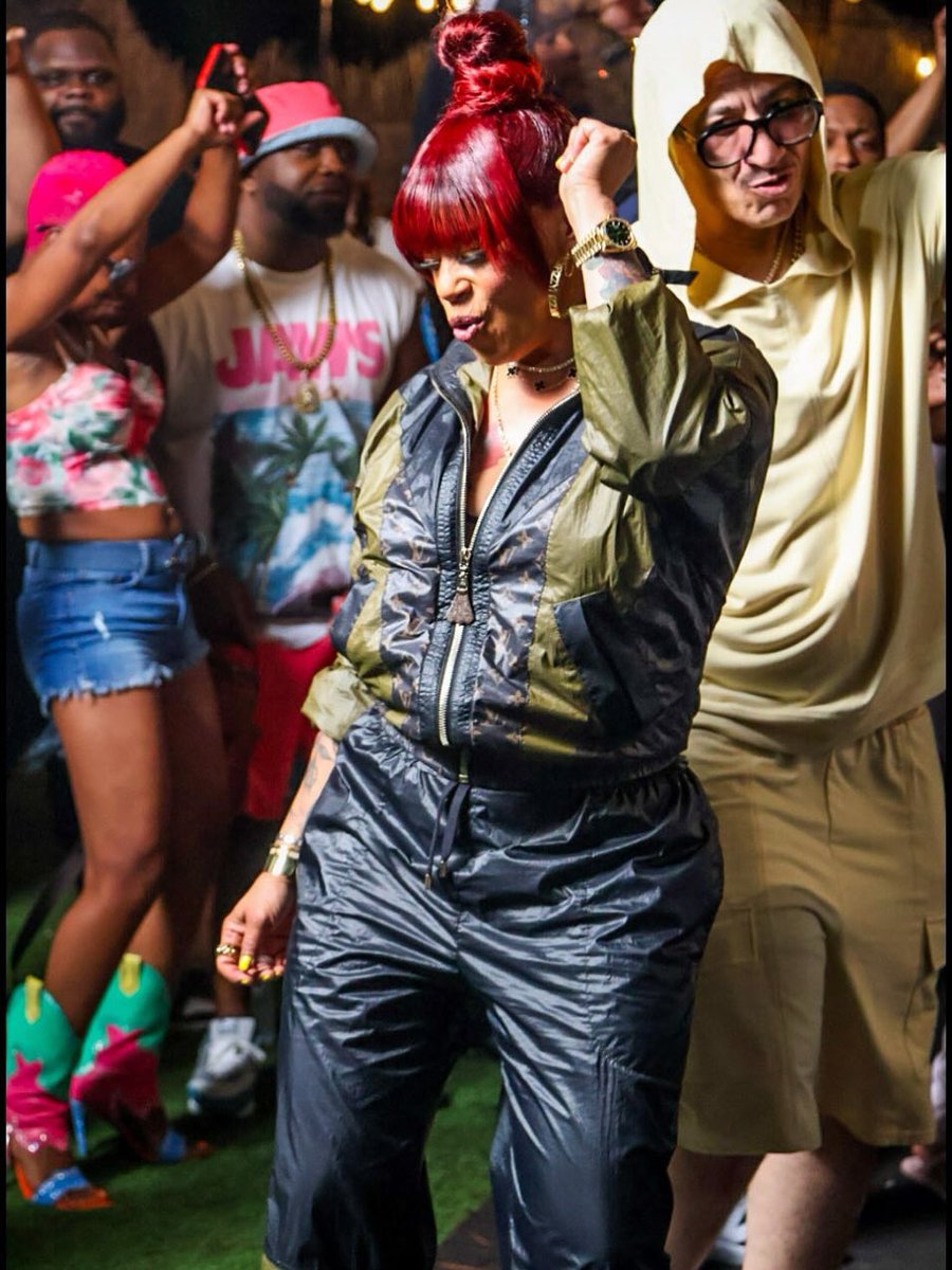 ActonEntUK's tweet image. Redman and Faith Evans teamed up in New Jersey to shoot the music video for “Hoodstar” off Muddy Waters Too. Kid Capri was also on set for this legendary link-up. 🔥🎥

#redman #faithevans #kidcapri #hiphop #rnb #newjersey