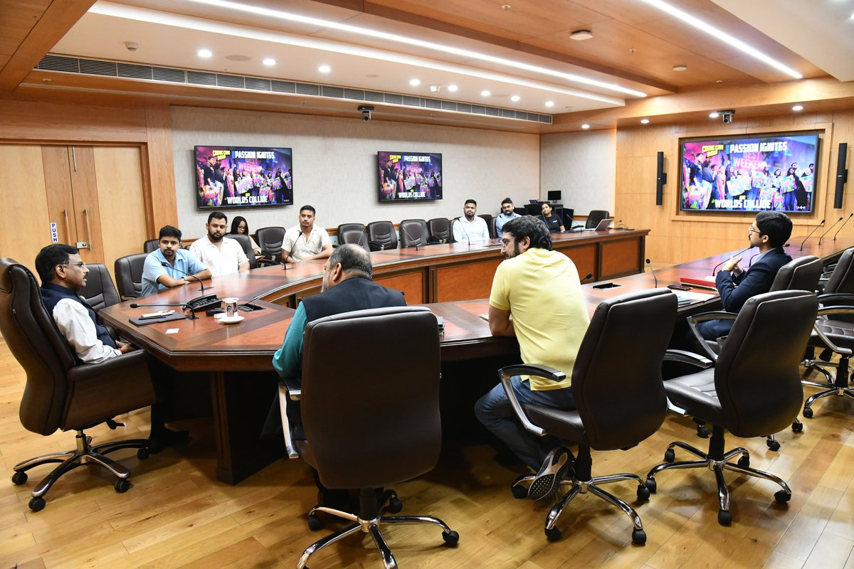 CSAssam_'s tweet image. Had a very engaging discussion with the team of the Assam AVGC-XR Development Association (AADA), along with their Chief Advisor Shri Ashish Kulkarni, Chairman of the AVGC-XR Forum at FICCI, regarding policymaking in the field of Animation, Visual Effects, Gaming, Comics, and…