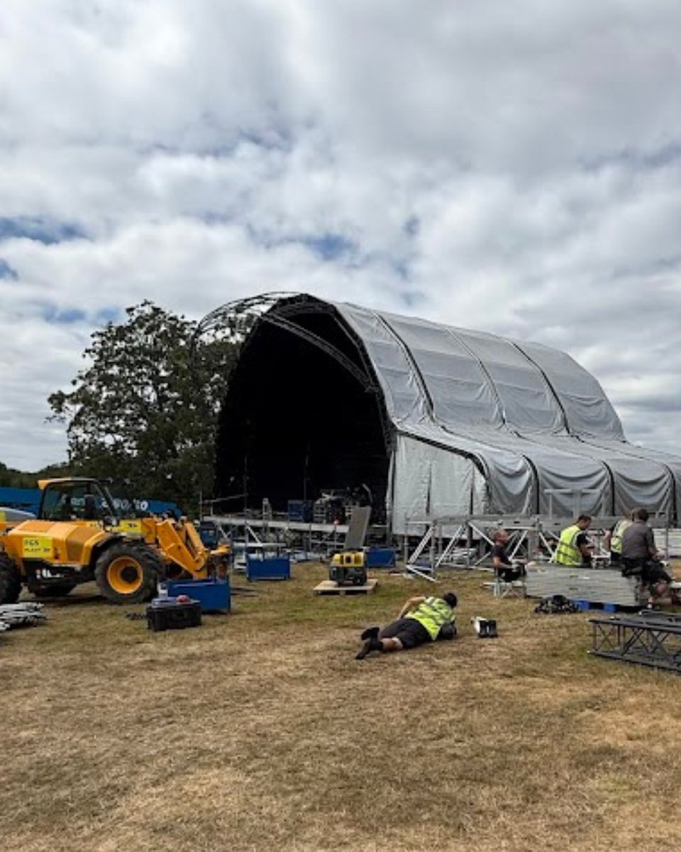 LCConcert's tweet photo. Just 3 days to go until the spectacular Leeds Castle Concert this Saturday!
Book now!
https://t.co/qDlSFTyWD5
Sponsored by Brachers
Supported by TalisIFA
#LeedsCastleConcert #KentEvents #ClassicalConcert #SummerInKent #LiveMusicUK #OpenAirConcert #BookNow https://t.co/MgaF03v6Iq