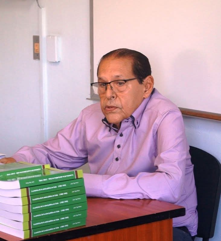 Dra_SandraR's tweet photo. 🖤Nos deja el Dr. Julio Teja Pérez, ex Ministro de #SaludPública en #Cuba.  
🇨🇺🥼Su ejemplo revolucionario y legado profesional continúan guiando el trabajo de quienes creen en una salud con alma y compromiso.  
#Cuba #Legado #Salud
#CubaPorLaVida https://t.co/QgCSAmOxIQ