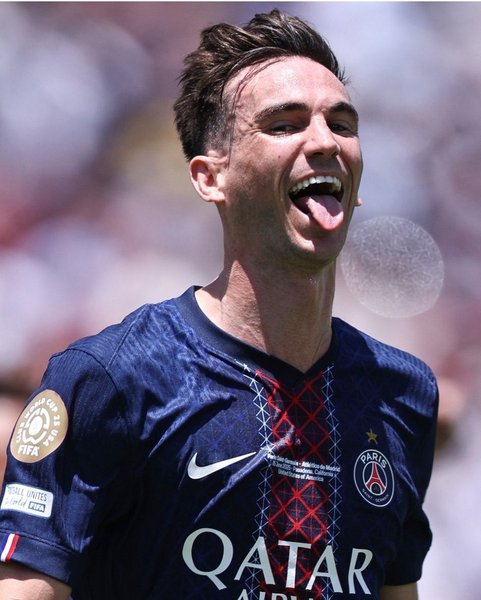 جارية الآن |

باريس سان جيرمان ( غاسل ) ريال مدريد بثلاثية نظيفة حتى الآن في نصف نهائي كأس العالم للأندية