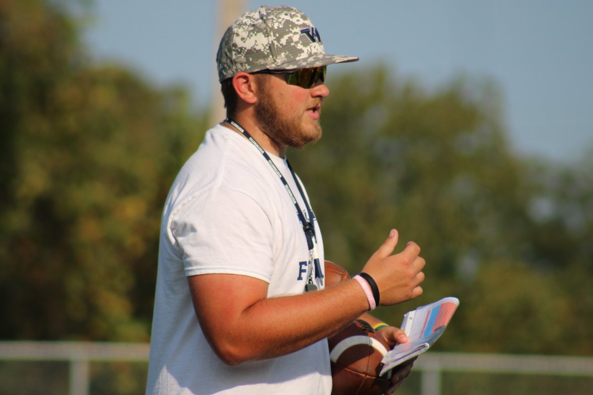 WC_Titans's tweet image. Mundis promoted to offensive line coach
*Will continue as recruiting coordinator
@WCtitansFB
bit.ly/44yg6Hu
#d3fb #pacfb #EarnYourSword #titanpride⚔️