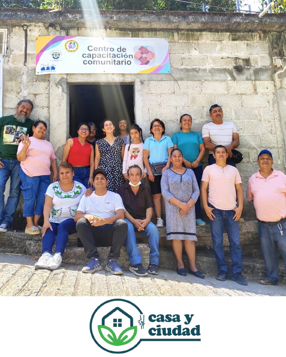 CiudadCasa's tweet photo. ¿Qué es la Producción Social de la Vivienda? Es el proceso mediante el cual las comunidades impulsan la construcción de sus viviendas desde la autogestión, cooperación y el reconocimiento de sus propias necesidades. En #Casayciudadac, acompañamos y fortalecemos estos procesos. https://t.co/kler61HGK8