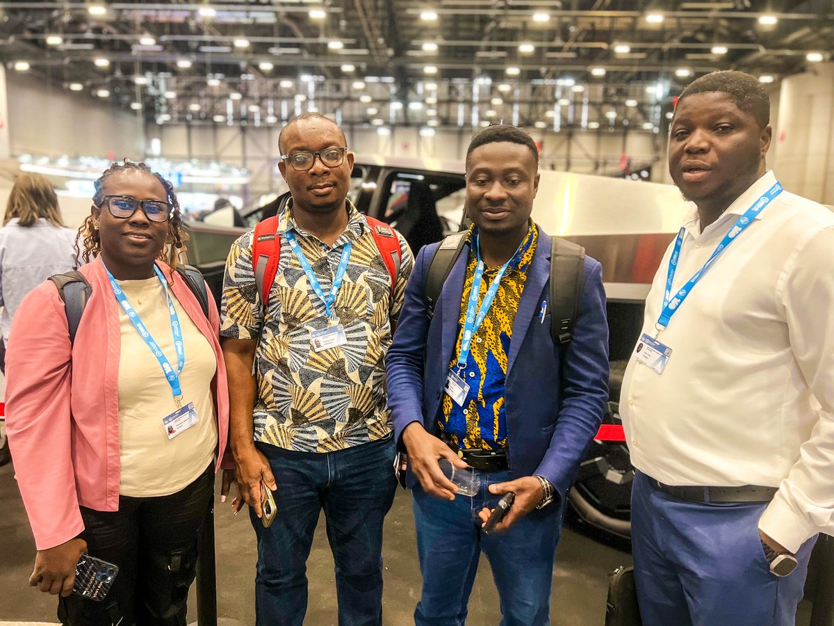 dipperlabknust's tweet photo. ๐ DIPPER Lab Showcases Innovations at Ongoing ITU AI for Good Summit in Geneva
Read more
โก๏ธhttps://t.co/zaJLwlDXvk
#ITUAISummit #AIforGood #DIPPERLab https://t.co/9cKtFtnDln