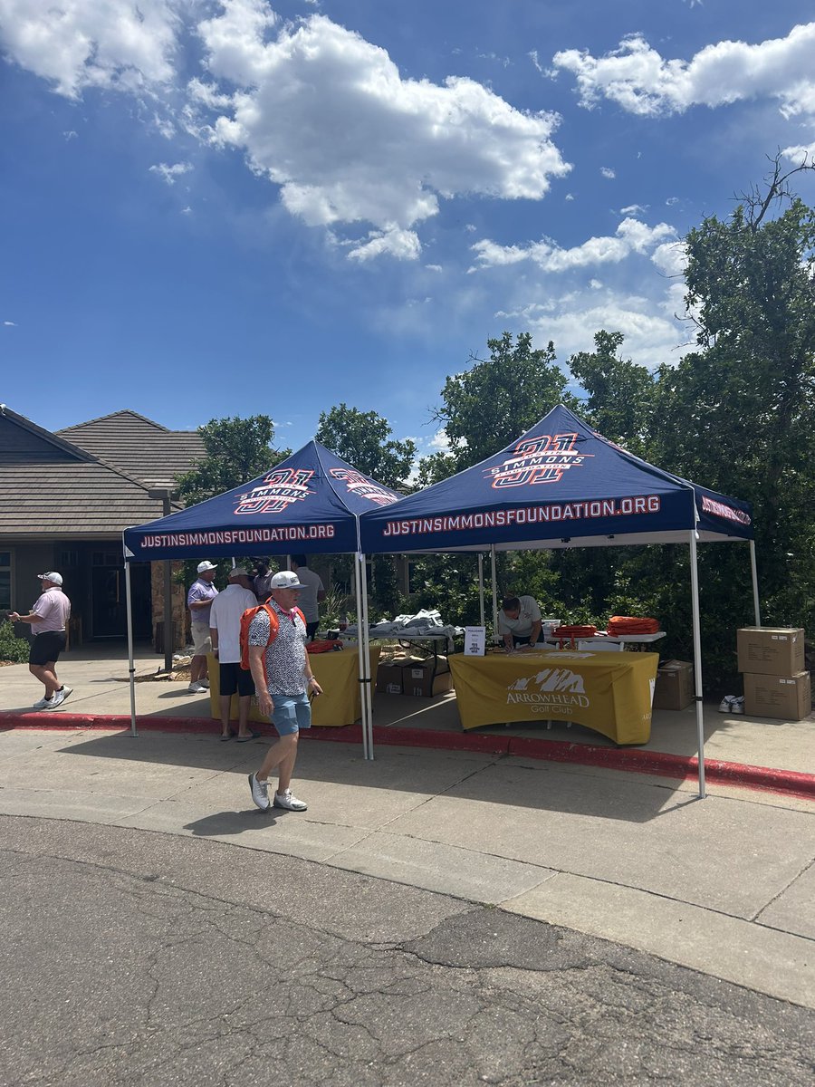 JSFoundation31's tweet image. Ready for a great day of helping others at the Second Annual Justin Simmons Foundation Golf Classic in Denver!