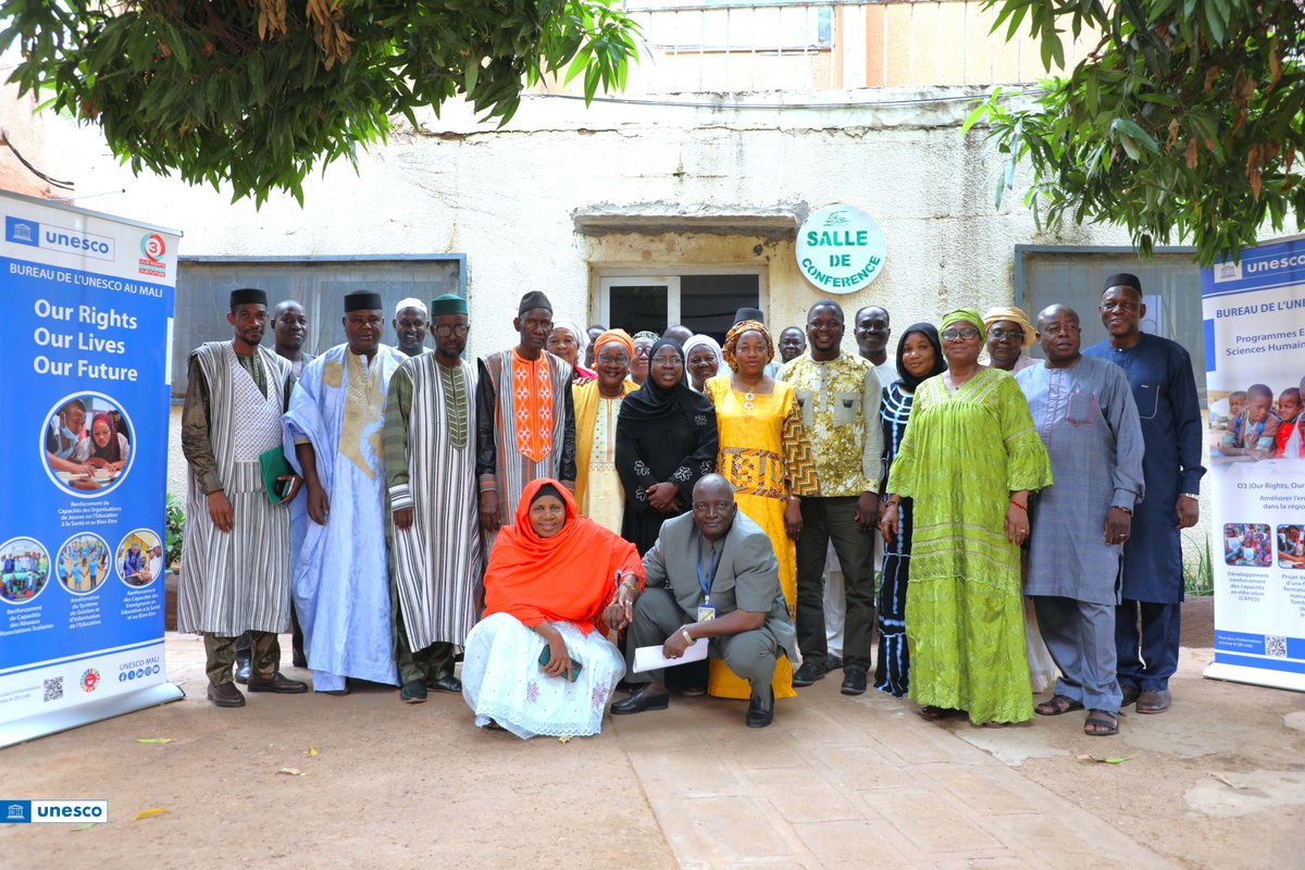 UnescoBamako's tweet photo. Cet atelier vise à adapter la politique #SCOFI aux défis actuels. @UnescoBamako réaffirme ainsi son engagement pour l’#ODD4, #ODD5 &amp; l’agenda 2063 de #UA.
#ÉducationDesFilles #Genre #SCOFI 2/2 https://t.co/mASzMBf6NQ