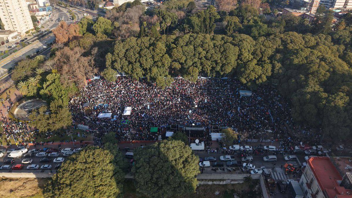 #ArgentinaConCristina #CristinaLibre 
#ParqueLezama 🇦🇷