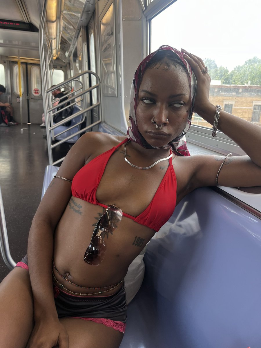 azami🍥 tweet media