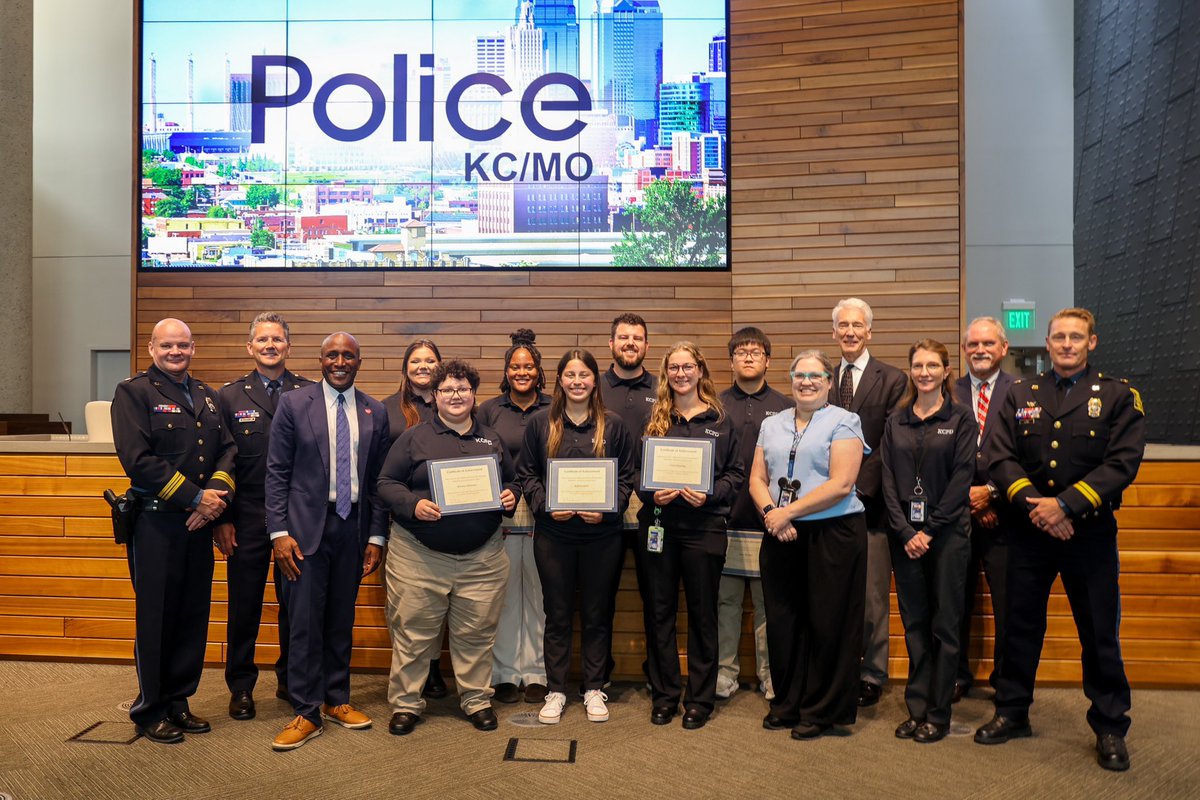 Mayor Lucas celebrated Kansas City's newest 911 call takers. These first responders serve as the vital first line of contact for residents during their most vulnerable moments. Their addition represents a crucial step in strengthening emergency services for Kansas Citians.