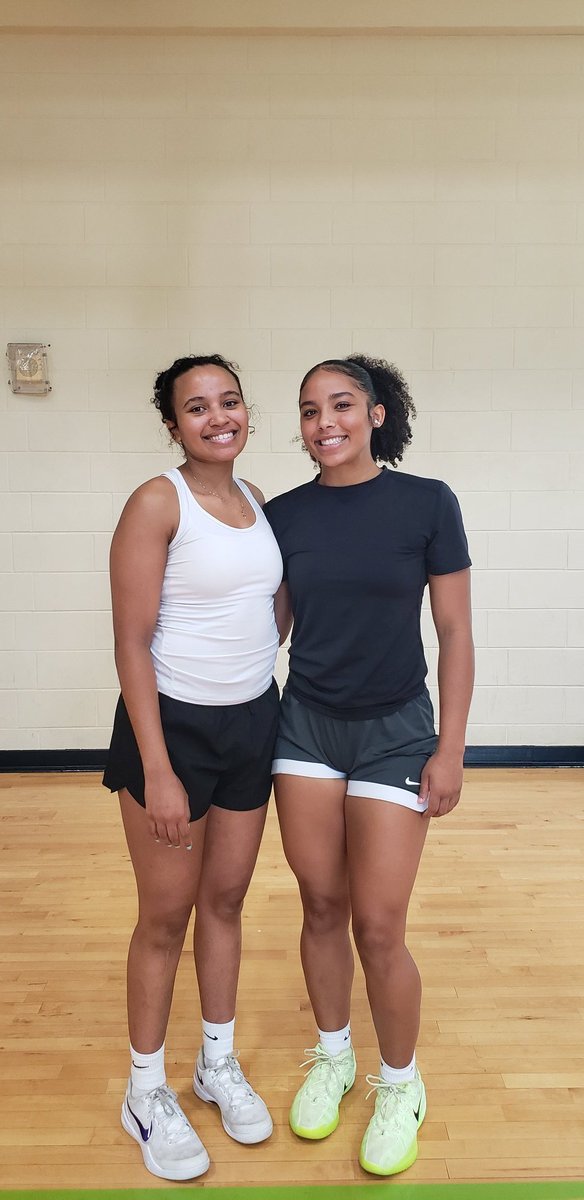 Coach Ronnie Jones (@team_hornets) on Twitter photo I can write a book on these 2. But I won't. Lol Dawgs and they both cut from the same cloth ❤ <a href="/trinityj07/">Trinity jones</a> <a href="/RAva2026/">AvaOwens2026</a> I can write a book on these 2. But I won't. Lol Dawgs and they both cut from the same cloth ❤ <a href="/trinityj07/">Trinity jones</a> <a href="/RAva2026/">AvaOwens2026</a>
