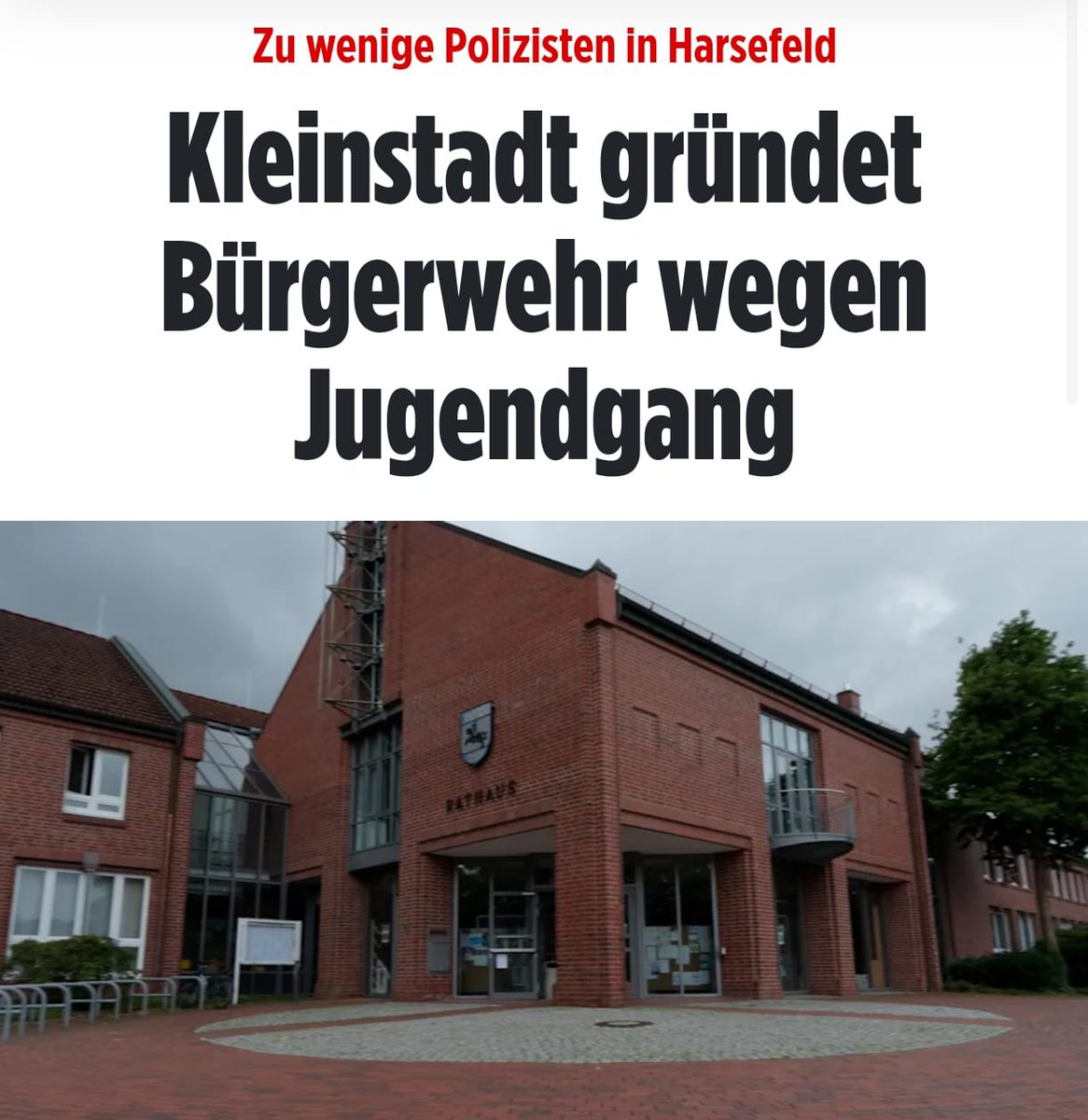 Tim Kellner (@timkoffiziell) on Twitter photo BRAVO!
Das wünsche ich mir für jedes Dorf, für jedes Örtchen und für jede deutsche Stadt! BRAVO!
Das wünsche ich mir für jedes Dorf, für jedes Örtchen und für jede deutsche Stadt!