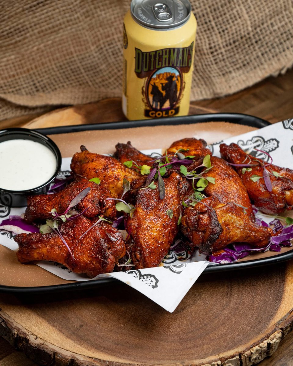 Chefmarkcoakley's tweet image. Dutchman Beer Brined Chicken Wings
#bbq #chickenwings #foodie